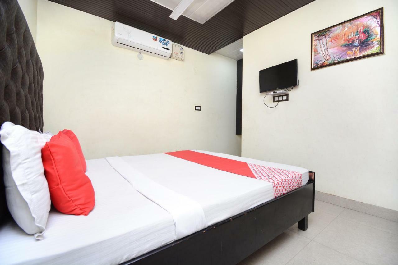 ג'לנדהר Oyo 29409 Hotel Best Sleep Inn מראה חיצוני תמונה