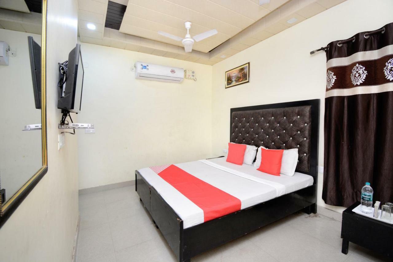 ג'לנדהר Oyo 29409 Hotel Best Sleep Inn מראה חיצוני תמונה