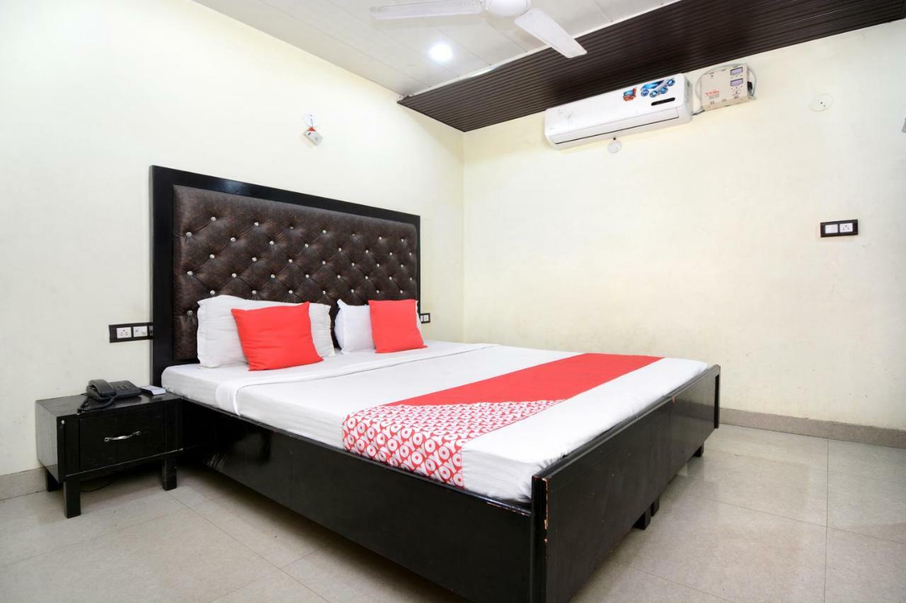 ג'לנדהר Oyo 29409 Hotel Best Sleep Inn מראה חיצוני תמונה