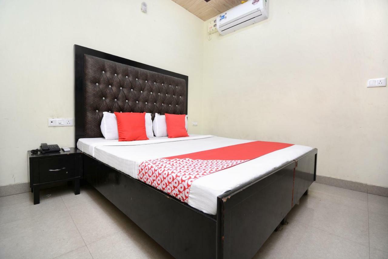 ג'לנדהר Oyo 29409 Hotel Best Sleep Inn מראה חיצוני תמונה