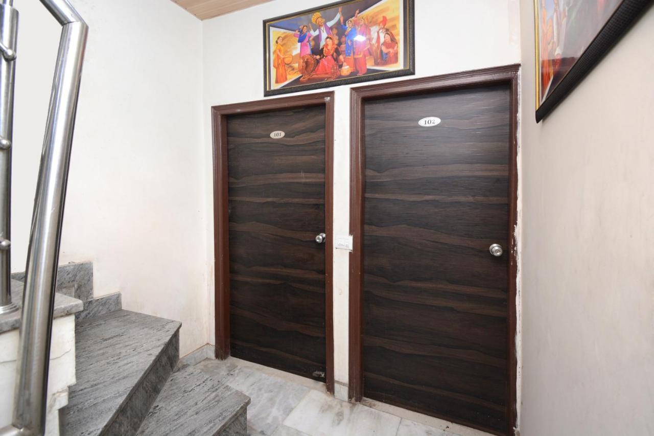 ג'לנדהר Oyo 29409 Hotel Best Sleep Inn מראה חיצוני תמונה