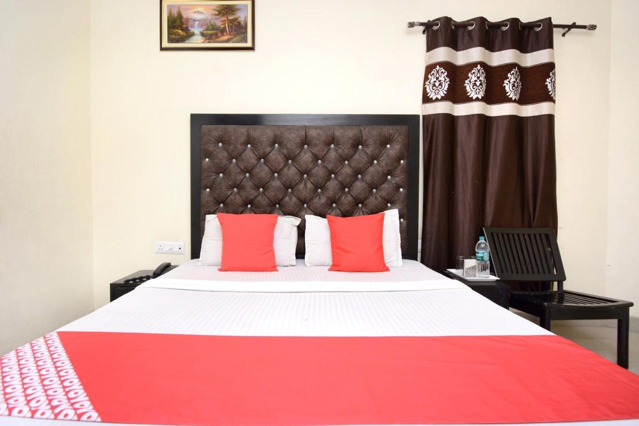 ג'לנדהר Oyo 29409 Hotel Best Sleep Inn מראה חיצוני תמונה